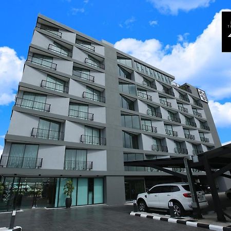 The 28Th Hotel Kanchanaburi Zewnętrze zdjęcie