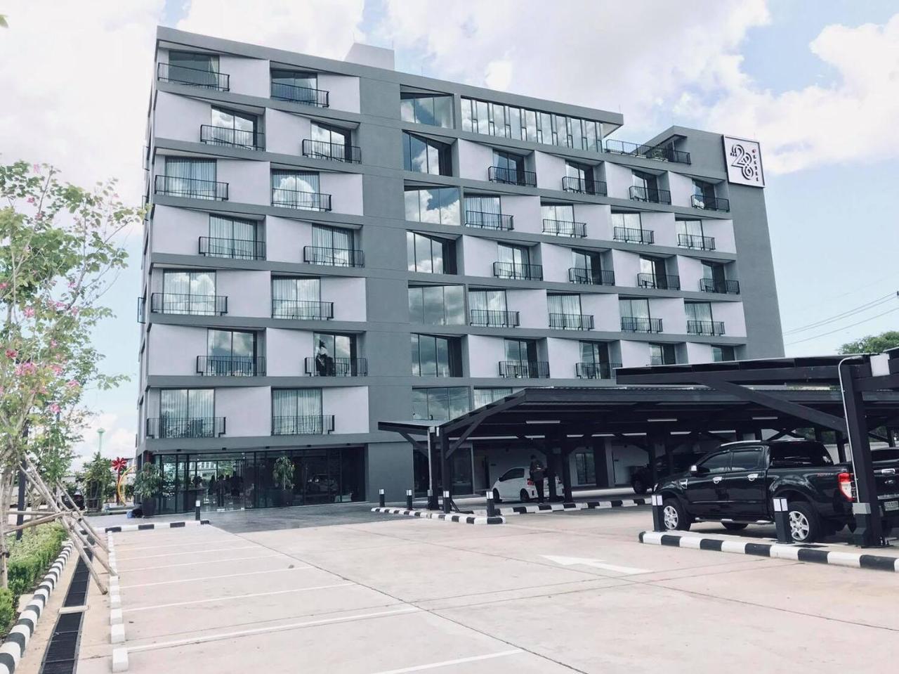 The 28Th Hotel Kanchanaburi Zewnętrze zdjęcie